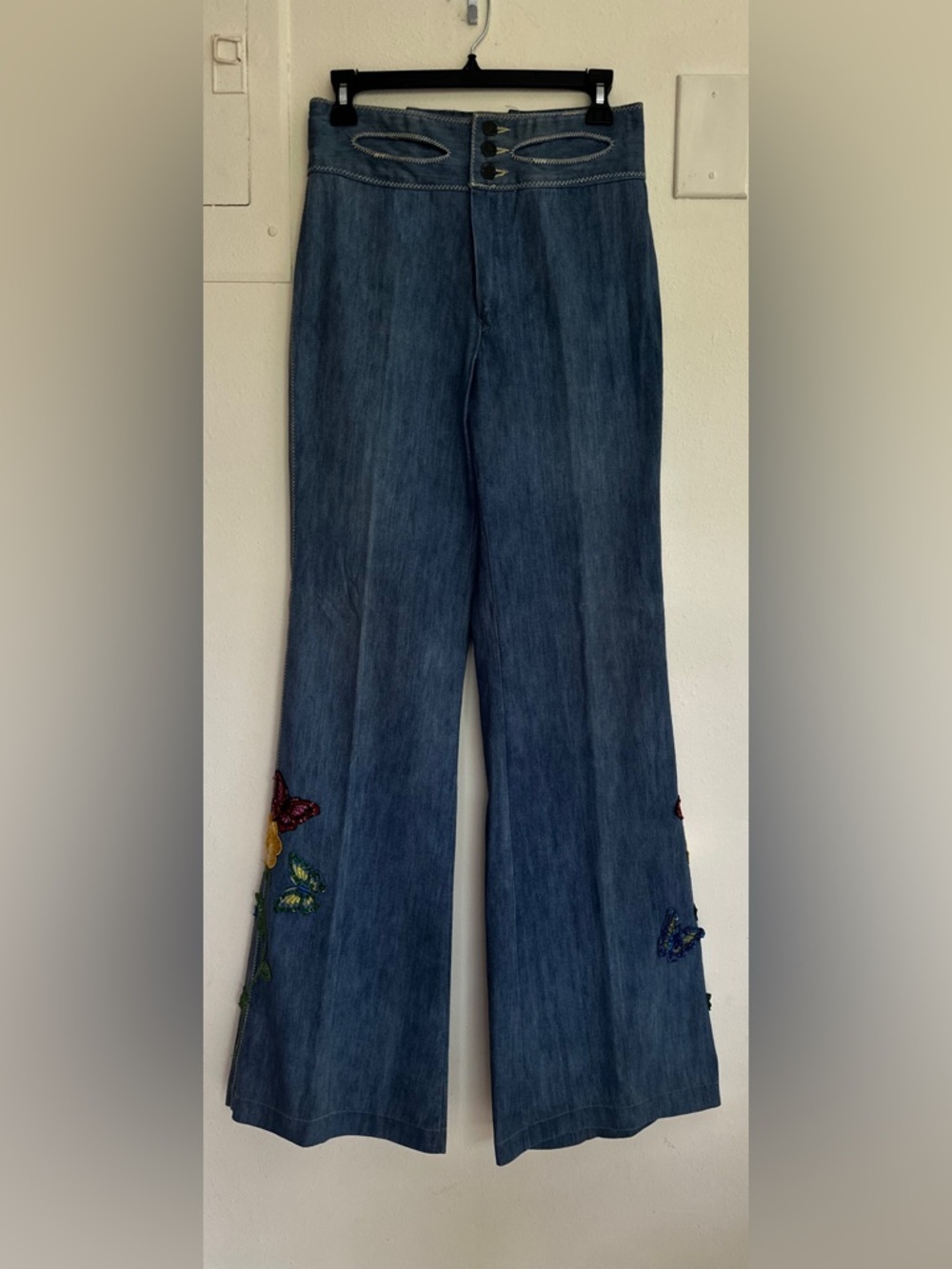 LK NEW 70s Faded Glory Wide Leg Jeans Embroidered / Sequined 🦋 & 💐 - Picture 7 of 15
